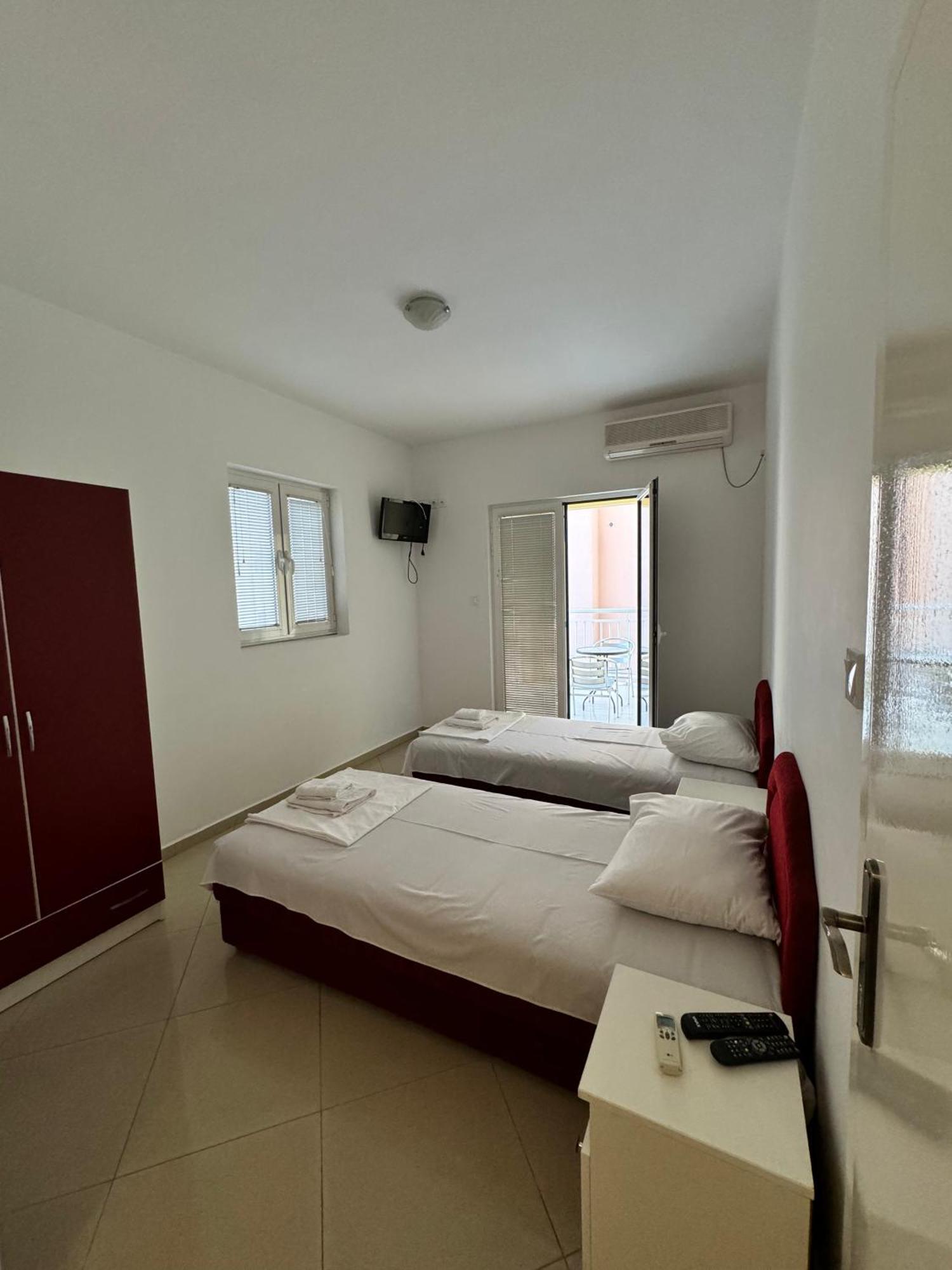 Prijevor Apartments Budva Eksteriør billede
