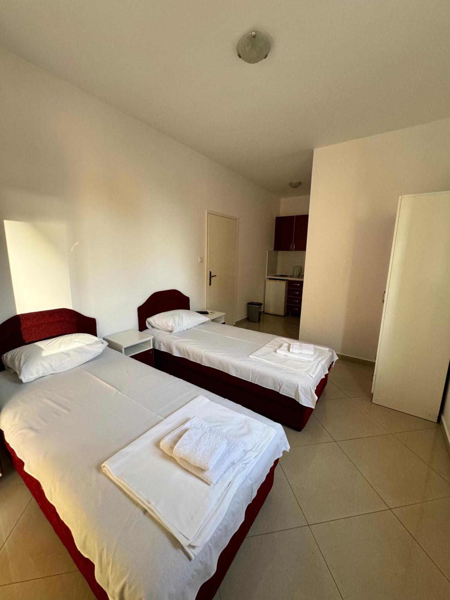 Prijevor Apartments Budva Eksteriør billede